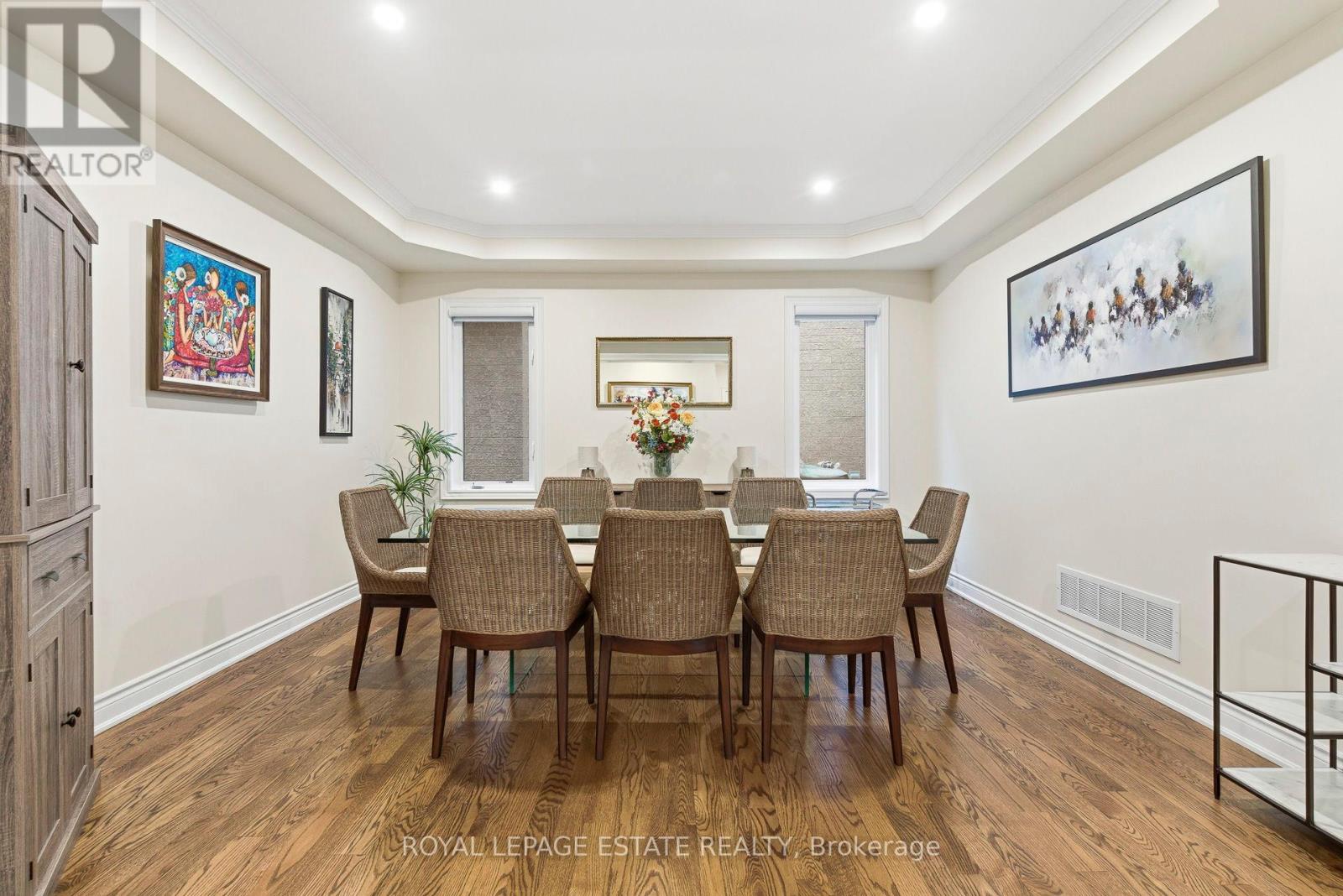 2372 Awenda Drive, Oakville, Ontario  L6H 7P7 - Photo 9 - W12924544