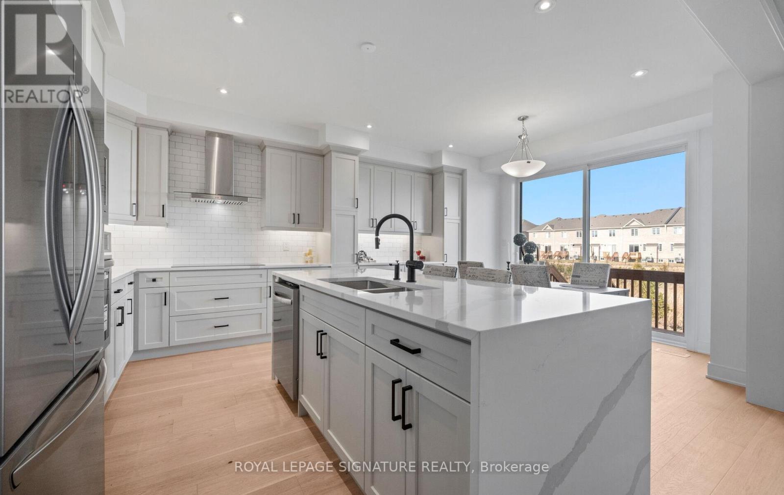 1553 Rothbury Crescent, Milton, Ontario  L9T 7E9 - Photo 17 - W12924554