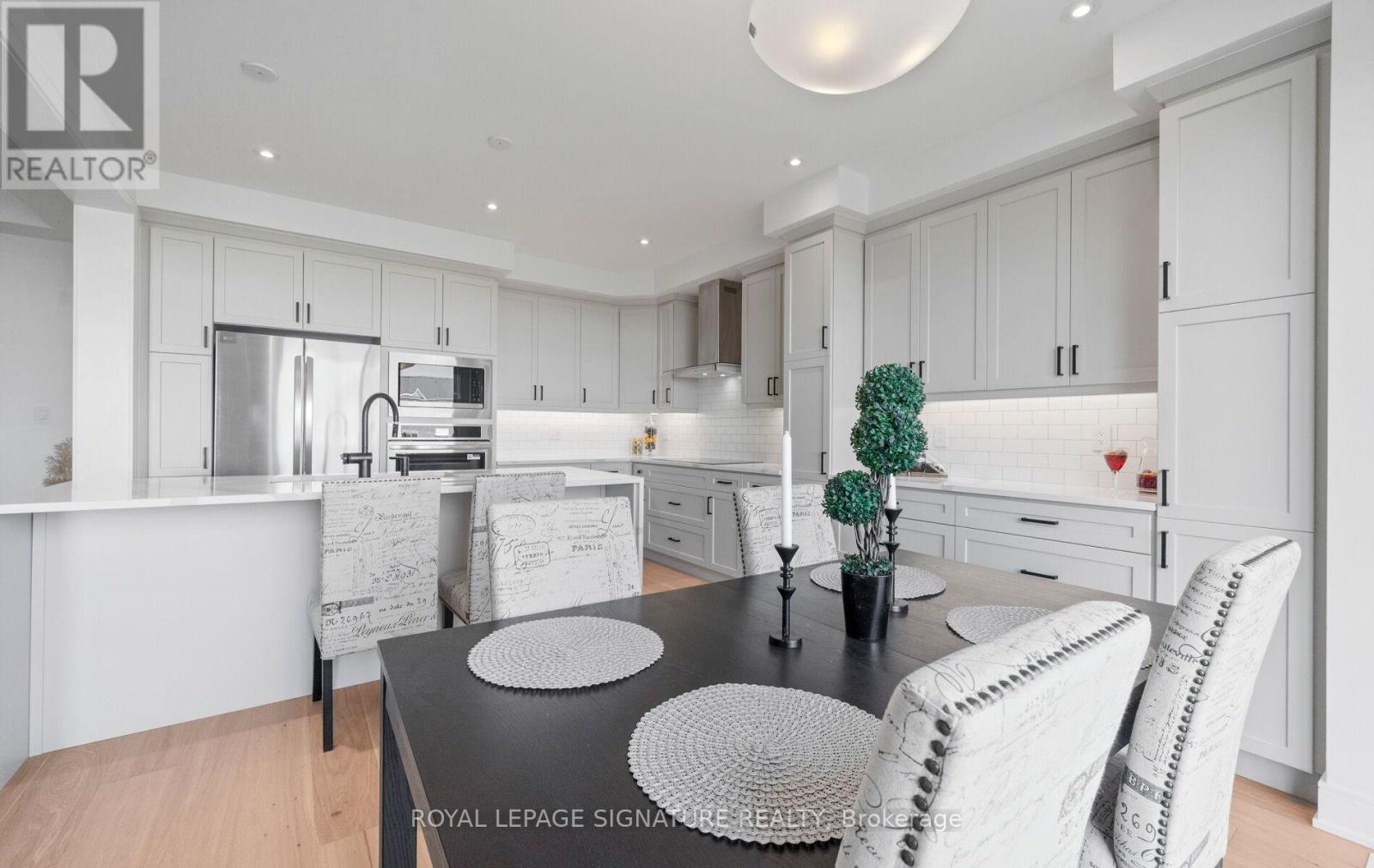 1553 Rothbury Crescent, Milton, Ontario  L9T 7E9 - Photo 19 - W12924554