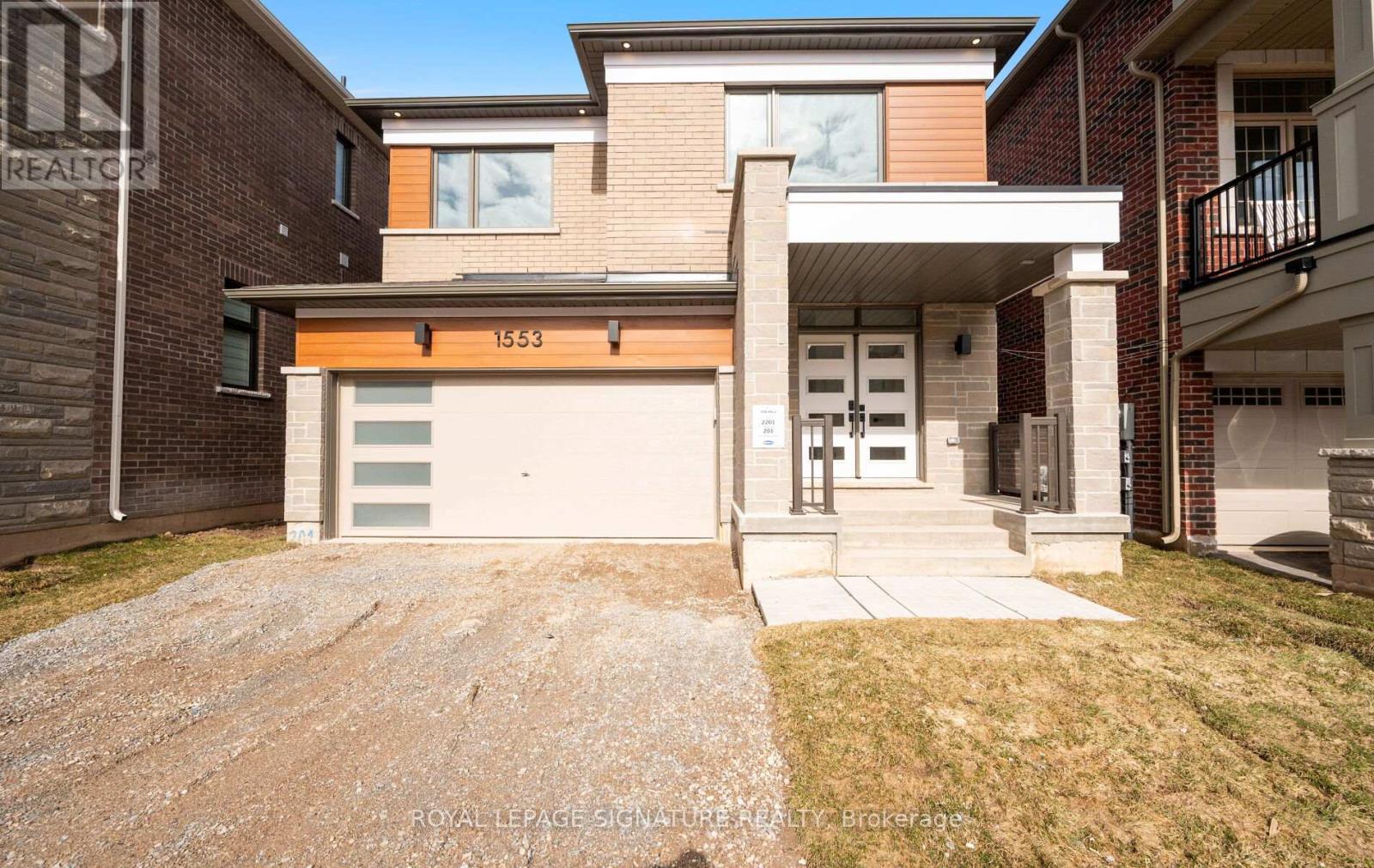 1553 Rothbury Crescent, Milton, Ontario  L9T 7E9 - Photo 4 - W12924554