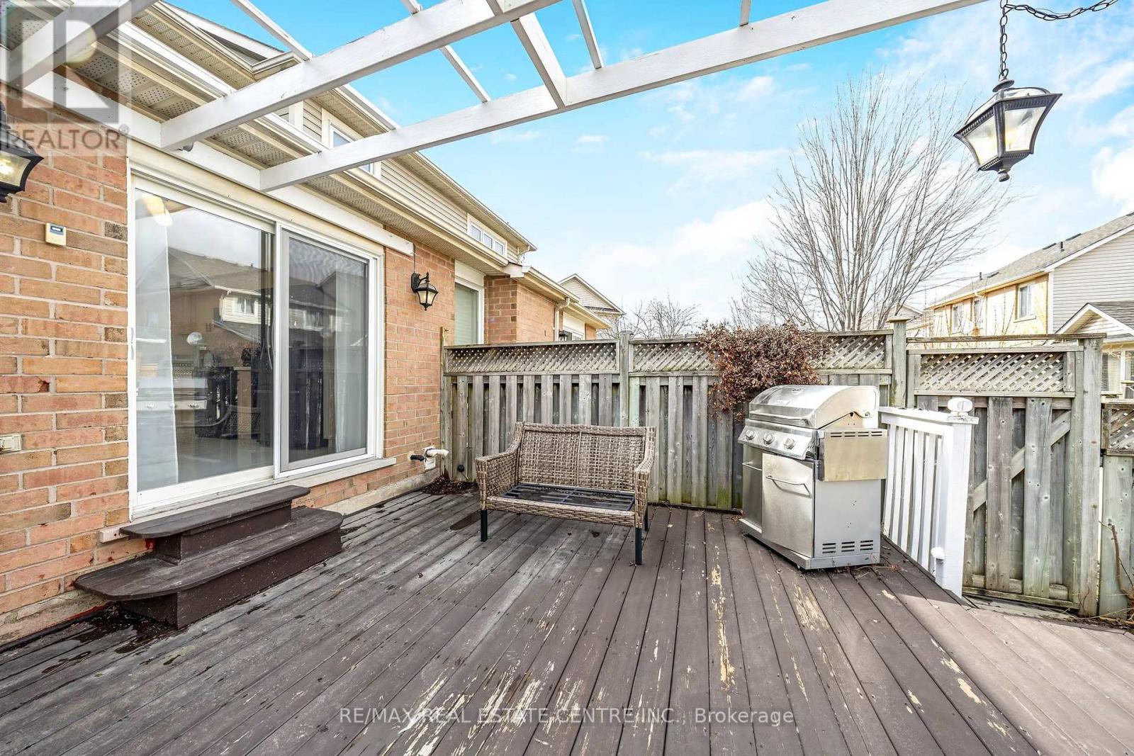 1617 Cartwright Crescent, Milton, Ontario  L9T 5N6 - Photo 23 - W12924556