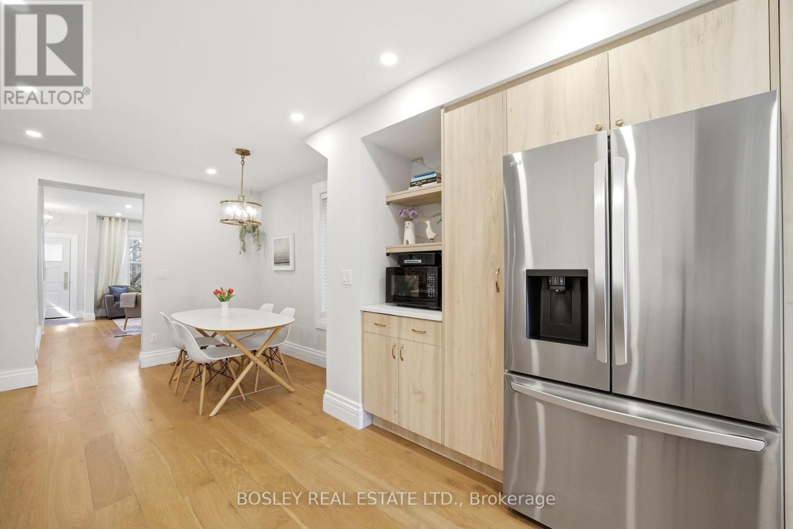 43 Gilbert Avenue, Toronto, Ontario  M6E 4W2 - Photo 14 - W12924558