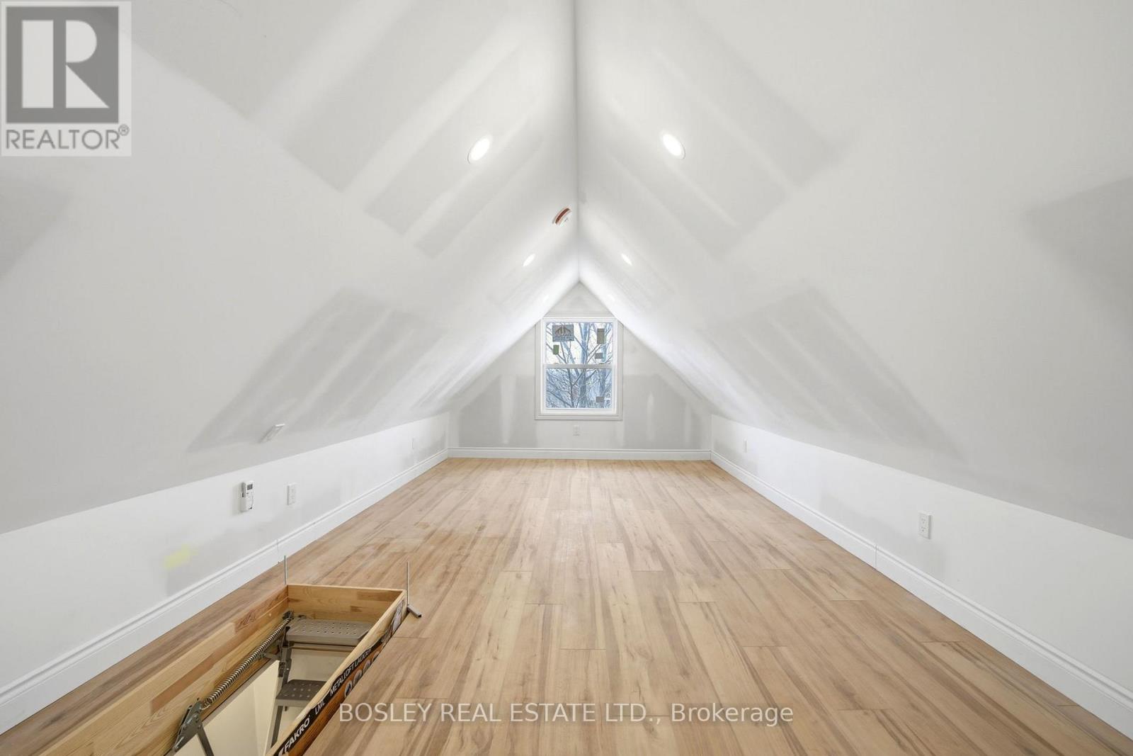 43 Gilbert Avenue, Toronto, Ontario  M6E 4W2 - Photo 30 - W12924558