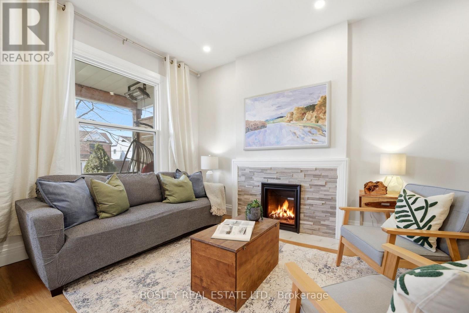 43 Gilbert Avenue, Toronto, Ontario  M6E 4W2 - Photo 5 - W12924558