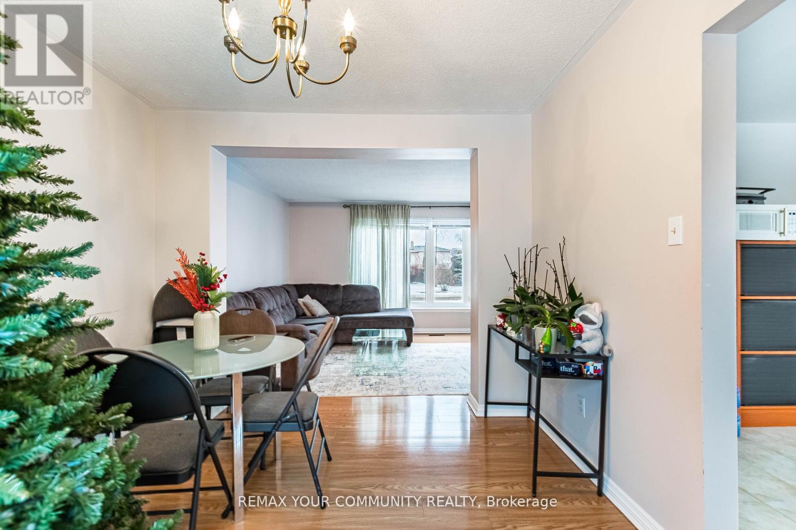 2202 Bridge Road, Oakville, Ontario  L6L 2G3 - Photo 17 - W12924600