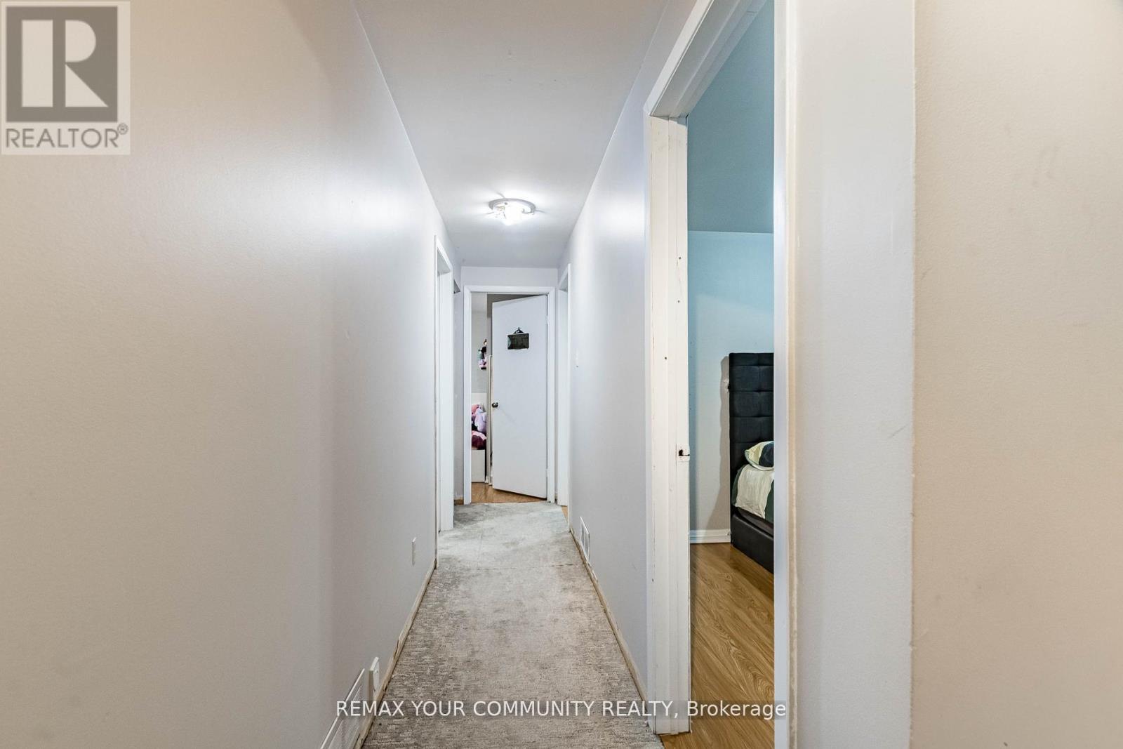 2202 Bridge Road, Oakville, Ontario  L6L 2G3 - Photo 27 - W12924600