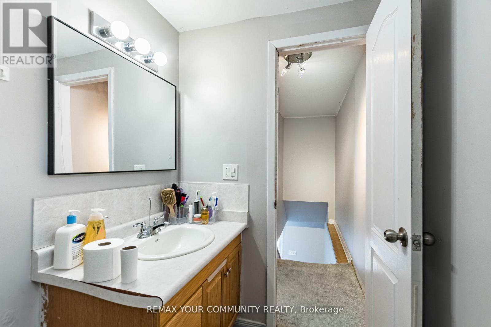 2202 Bridge Road, Oakville, Ontario  L6L 2G3 - Photo 43 - W12924600