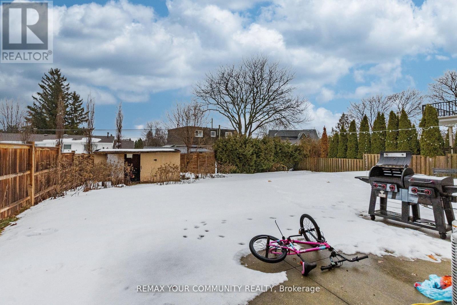 2202 Bridge Road, Oakville, Ontario  L6L 2G3 - Photo 7 - W12924600