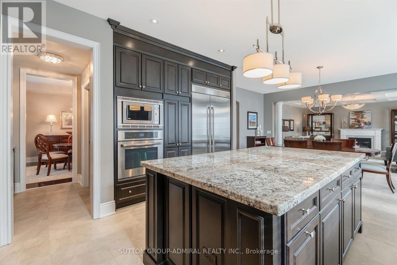 8 Chapel Gully Trail, King, Ontario  L7B 0A1 - Photo 16 - N12924366