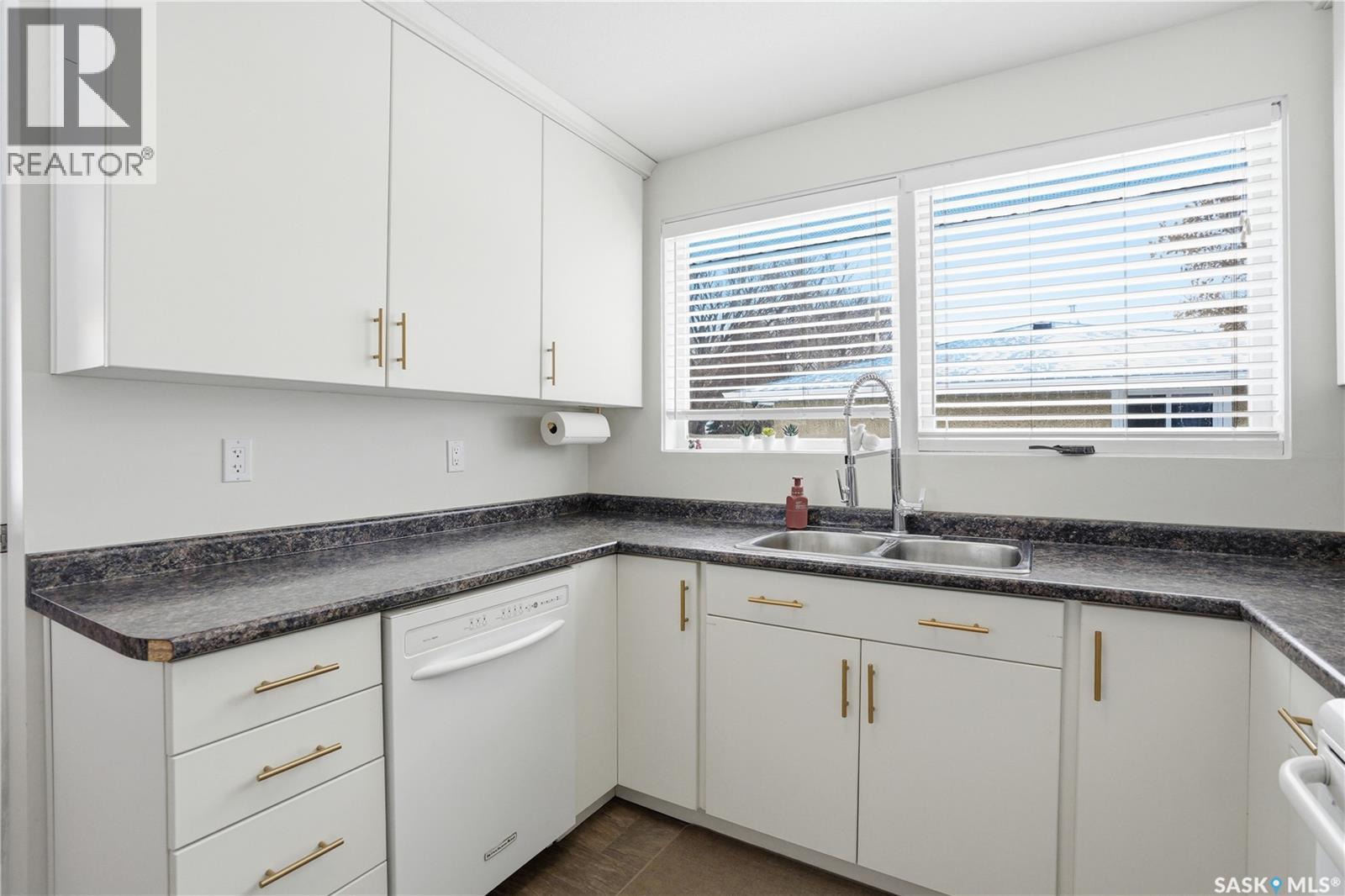 11 Ling Street, Saskatoon, Saskatchewan  S7H 3G4 - Photo 14 - SK031334