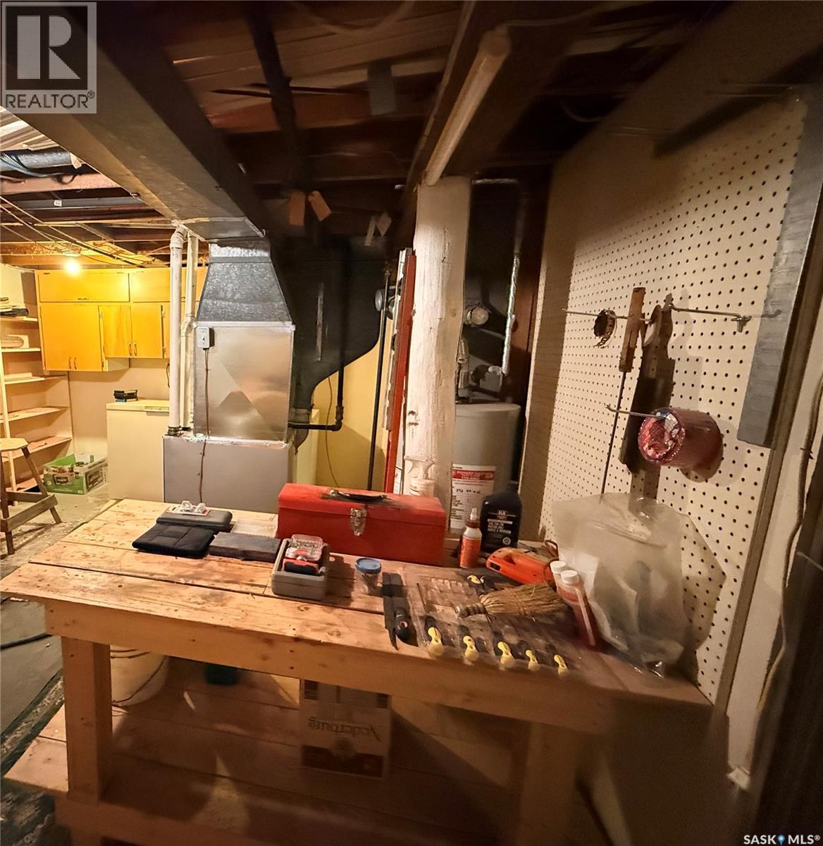 392 9th Avenue Nw, Swift Current, Saskatchewan  S9H 1A9 - Photo 23 - SK031325