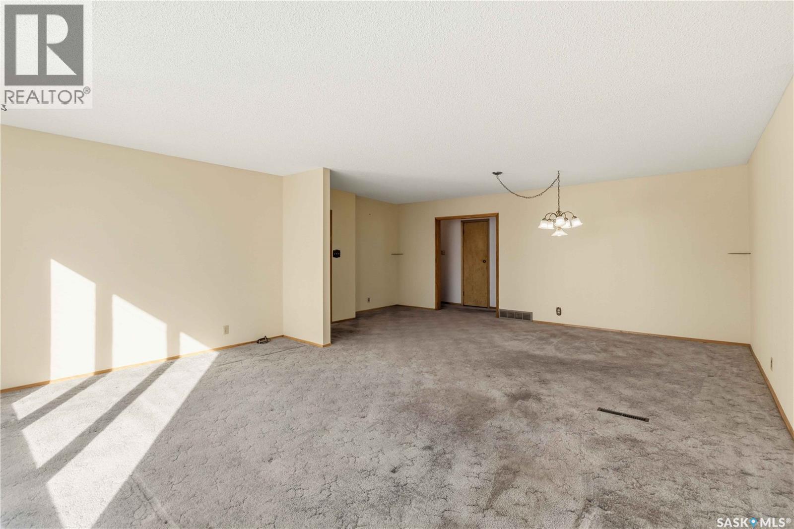 1057 Grasswood Road, Corman Park Rm No. 344, Saskatchewan  S7T 1A7 - Photo 4 - SK031083