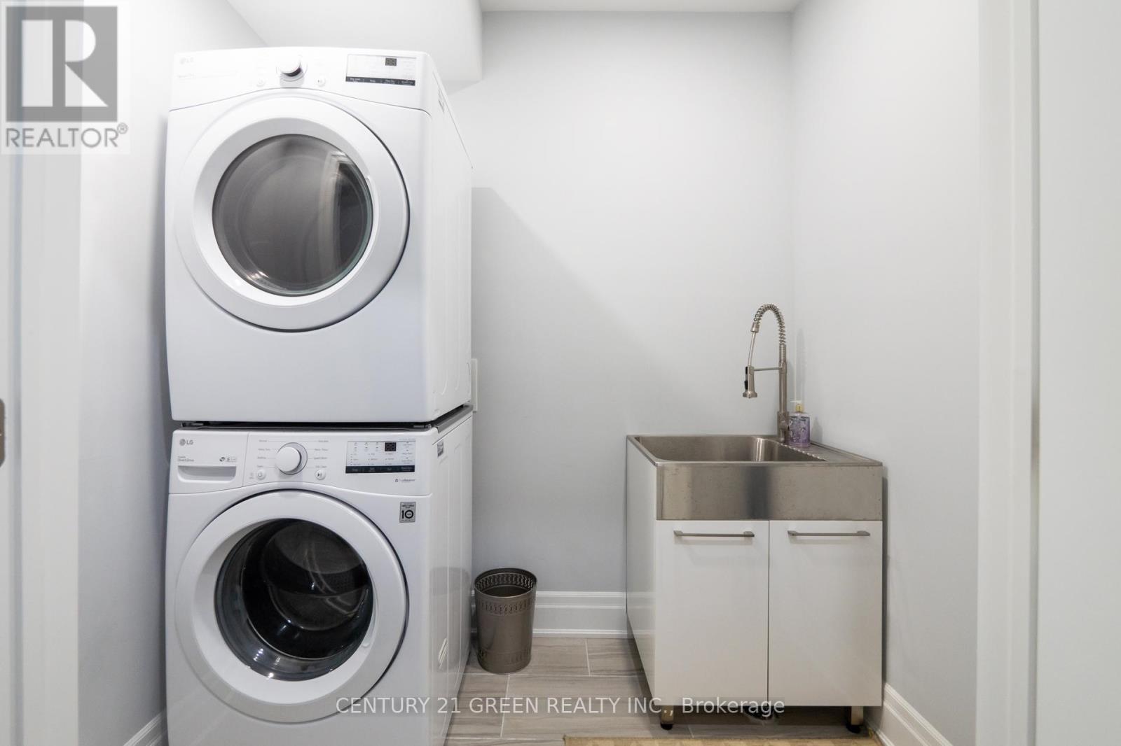 679 Hiawatha Boulevard, Hamilton, Ontario  L9G 3A6 - Photo 38 - X12900628