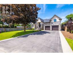 679 HIAWATHA BOULEVARD, Hamilton, Ontario
