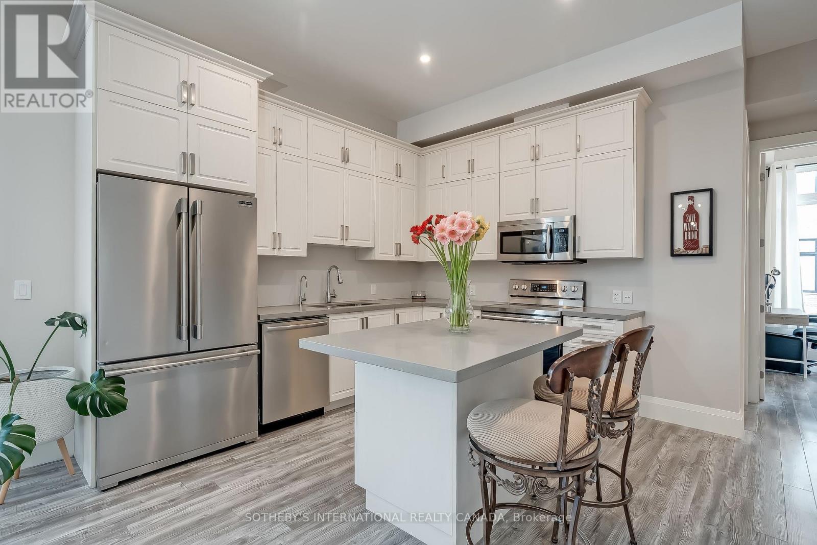 101b - 85 Morrell Street, Brantford, Ontario  N3T 4J6 - Photo 4 - X12924518