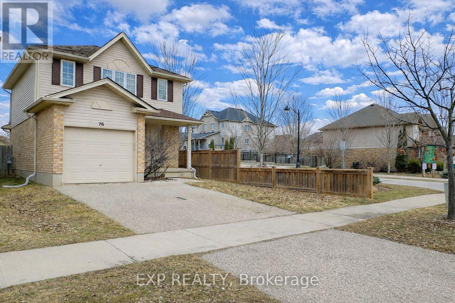 76 Templewood Drive, Kitchener, Ontario  N2R 1X3 - Photo 2 - X12924524