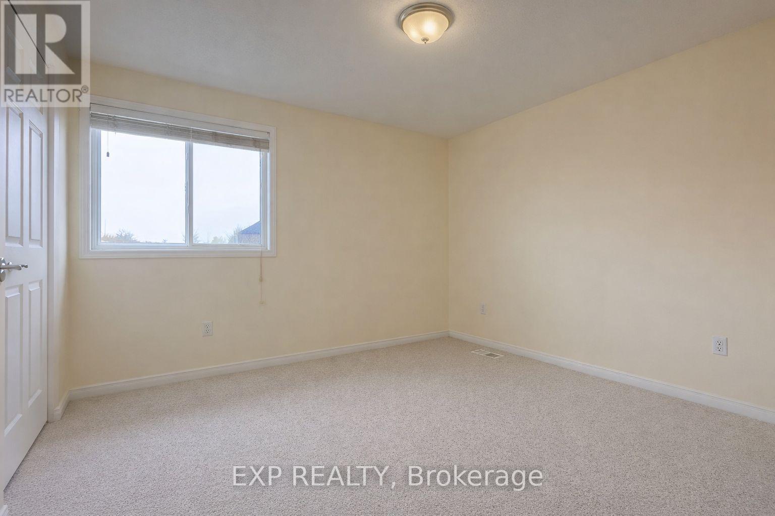 76 Templewood Drive, Kitchener, Ontario  N2R 1X3 - Photo 20 - X12924524