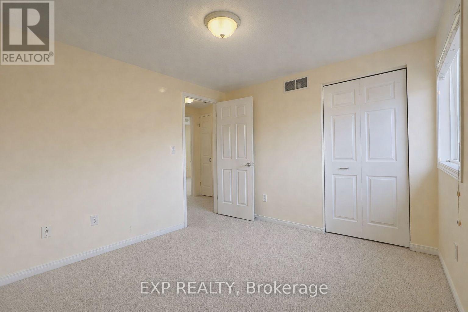 76 Templewood Drive, Kitchener, Ontario  N2R 1X3 - Photo 22 - X12924524