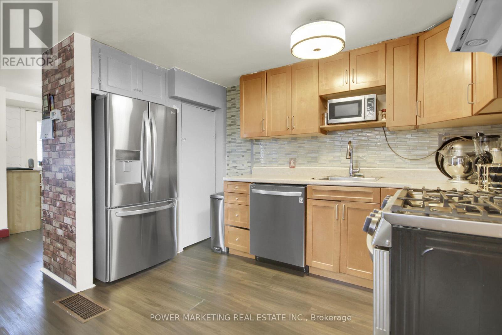 78 Ormond Street, Brockville, Ontario  K6V 2K6 - Photo 21 - X12892478