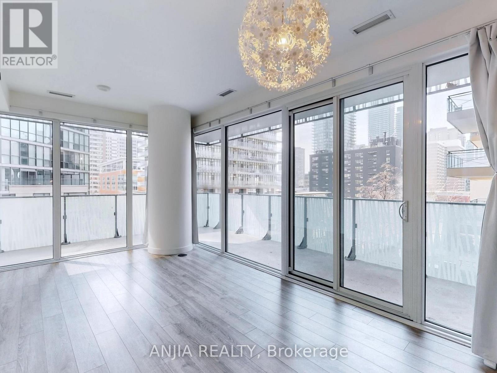 504 - 42 Charles Street E, Toronto, Ontario  M4Y 1T4 - Photo 4 - C12902162