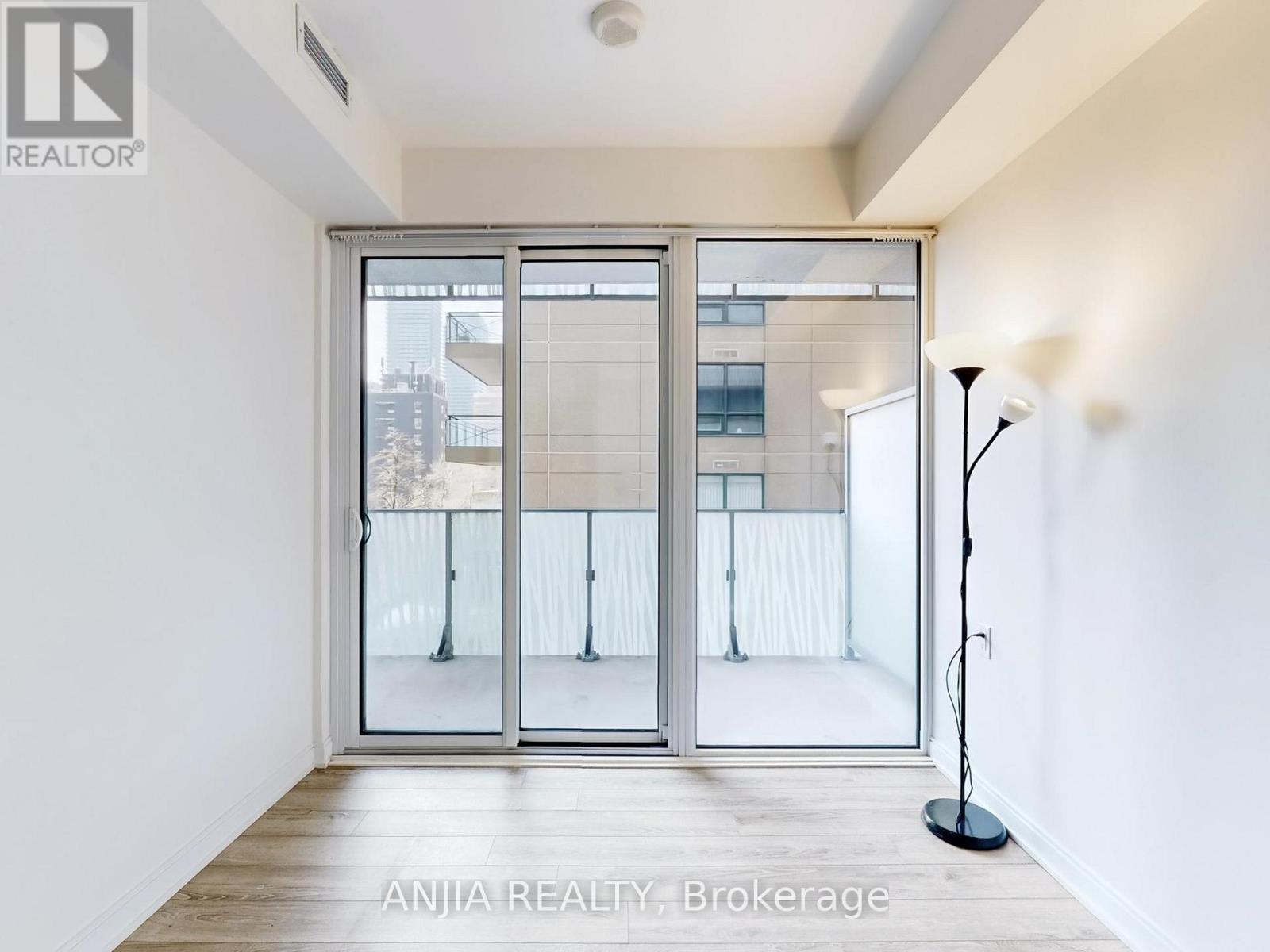 504 - 42 Charles Street E, Toronto, Ontario  M4Y 1T4 - Photo 13 - C12902162