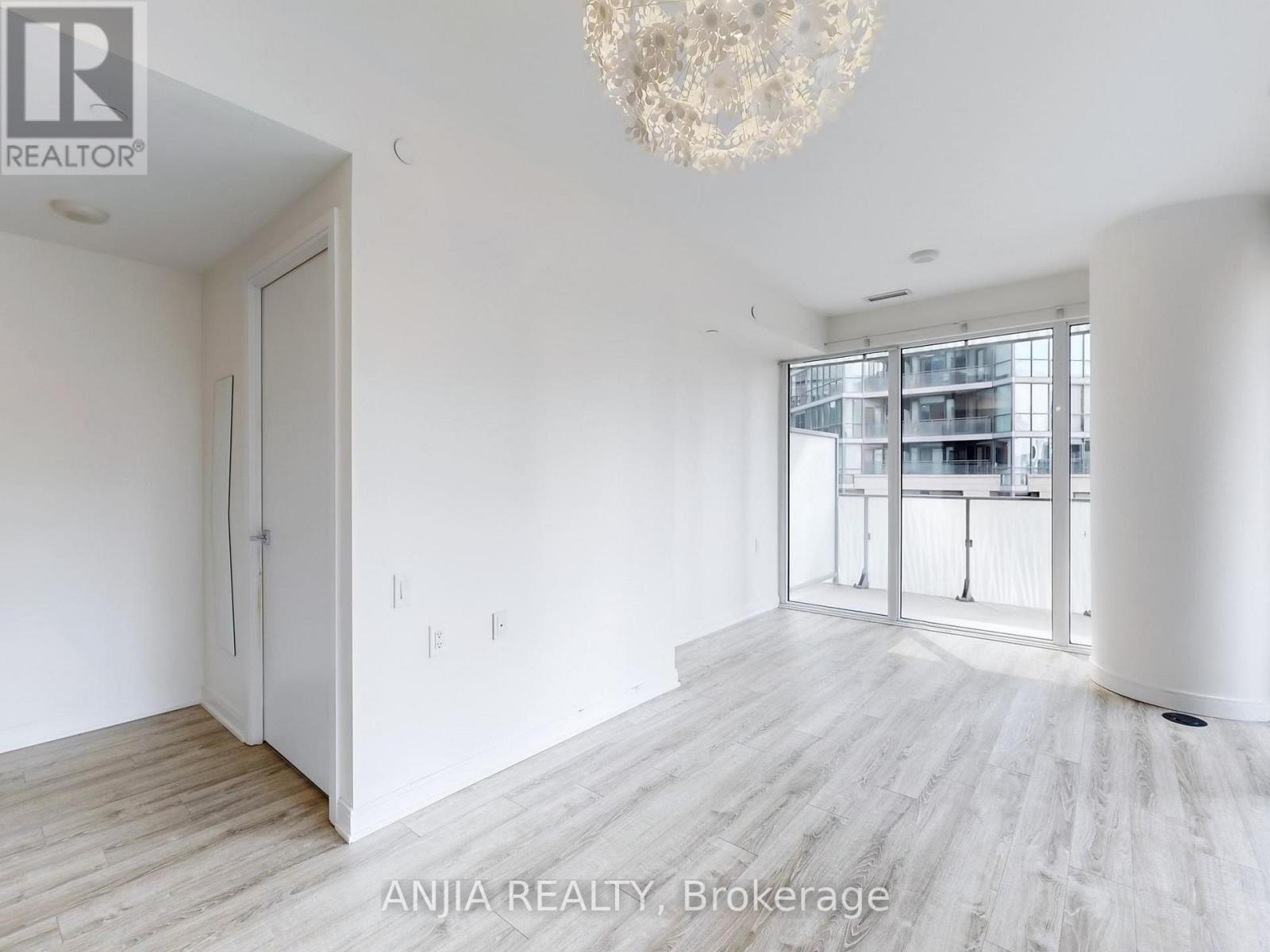 504 - 42 Charles Street E, Toronto, Ontario  M4Y 1T4 - Photo 5 - C12902162