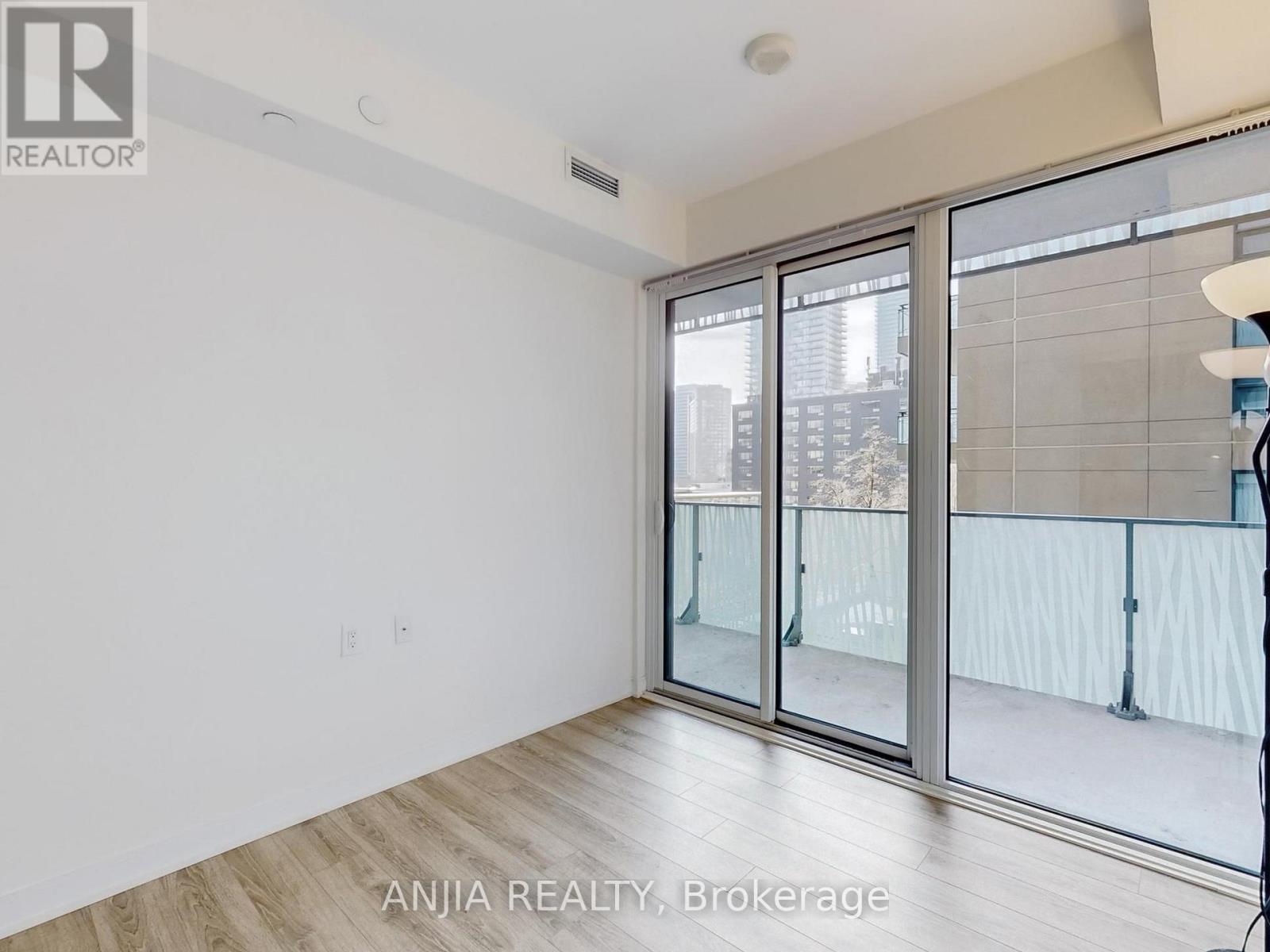 504 - 42 Charles Street E, Toronto, Ontario  M4Y 1T4 - Photo 14 - C12902162