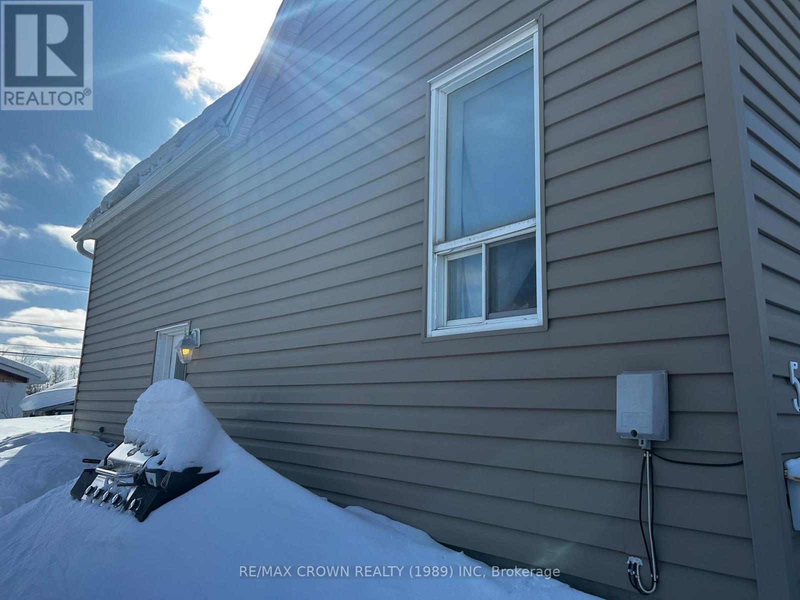 5 Algonquin Street, Kapuskasing, Ontario  P5N 2S4 - Photo 3 - T12924846