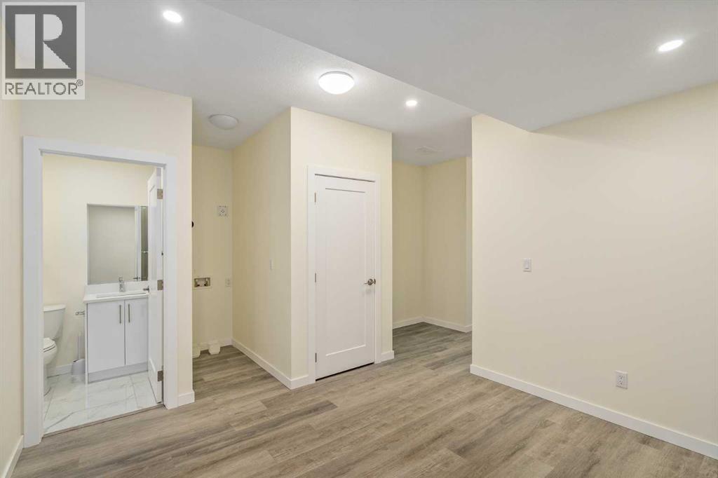 1308 South Point Parade SW, Airdrie, Alberta  T4B 5P3 - Photo 35 - A2284050