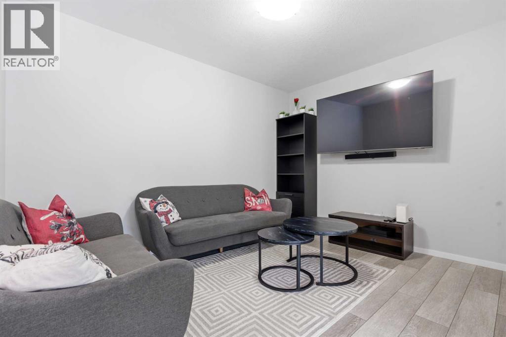 214 Windbury Lane Sw, Airdrie, Alberta  T4B 5J5 - Photo 10 - A2292075