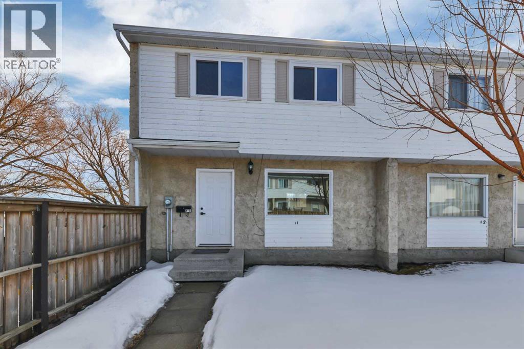 F1, 35 Nash Street, Red Deer, Alberta  T4P 1X9 - Photo 1 - A2292482