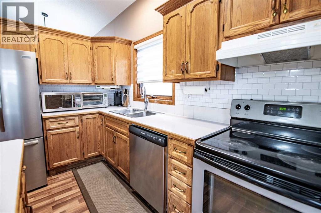 22 Doan Avenue, Red Deer, Alberta  T4R 2M7 - Photo 8 - A2296421