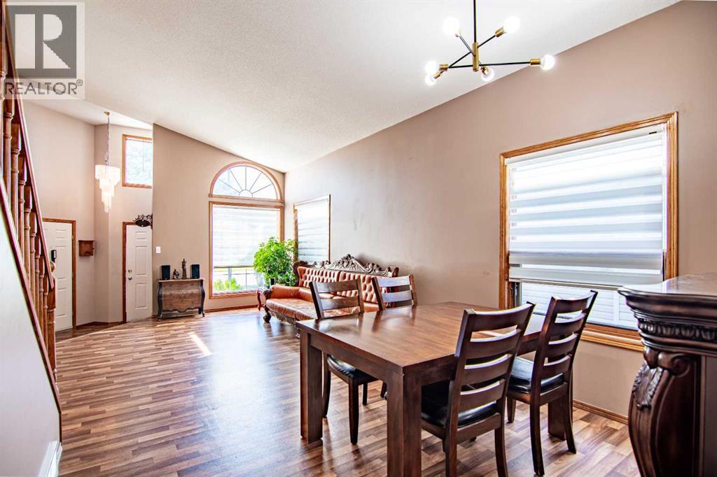 22 Doan Avenue, Red Deer, Alberta  T4R 2M7 - Photo 6 - A2296421