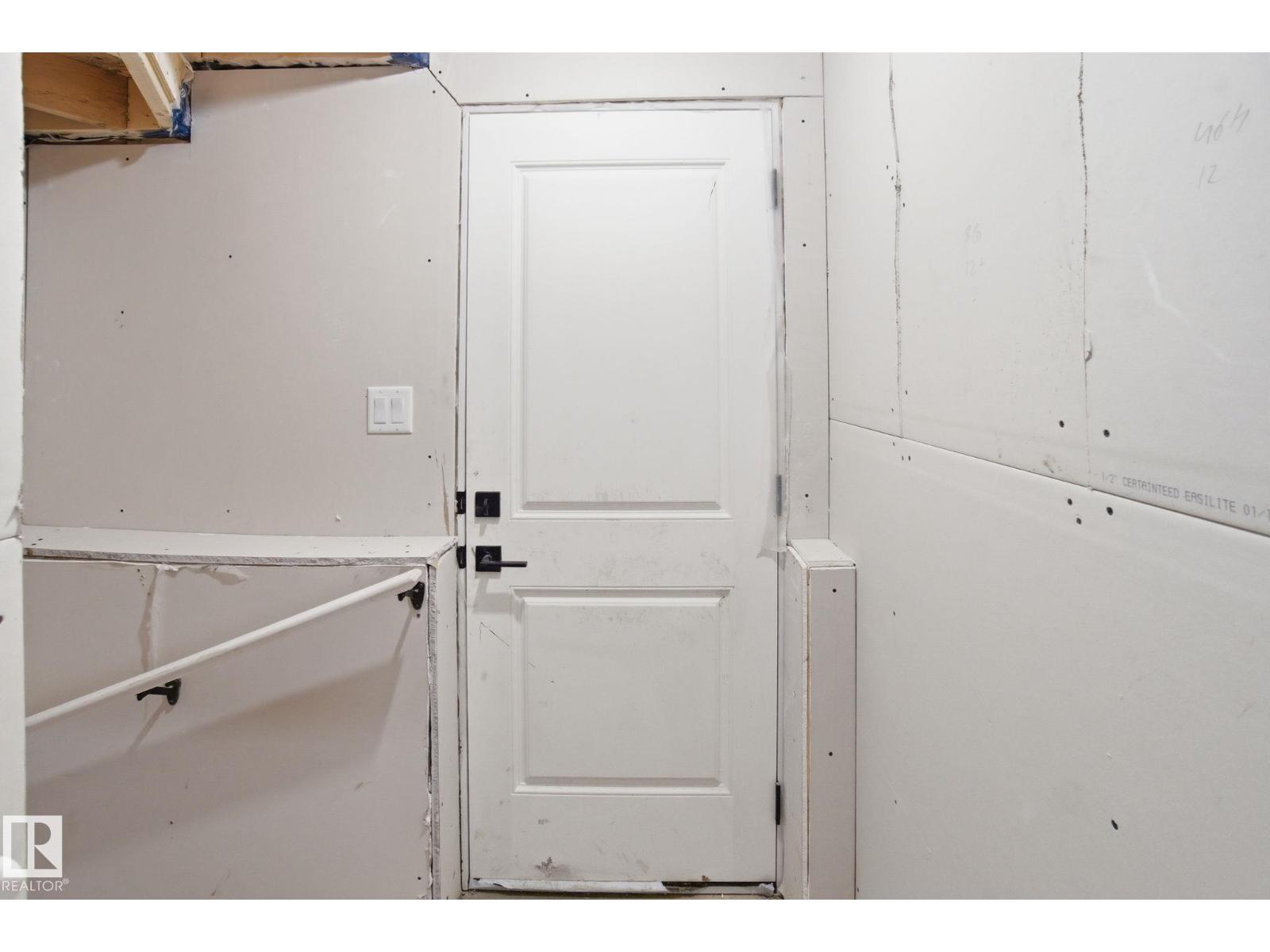 3311 Chernowski Wy Sw, Edmonton, Alberta T6W 5H2 - Photo 46 - E4475011