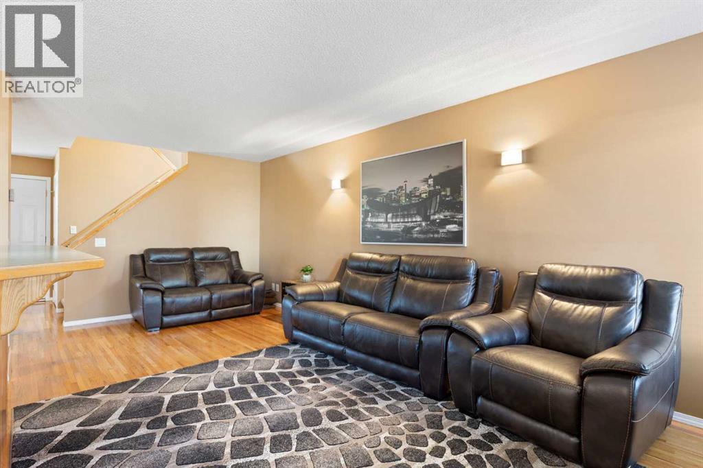 227 Bridlewood Circle Sw, Calgary, Alberta  T2Y 3L2 - Photo 7 - A2296472