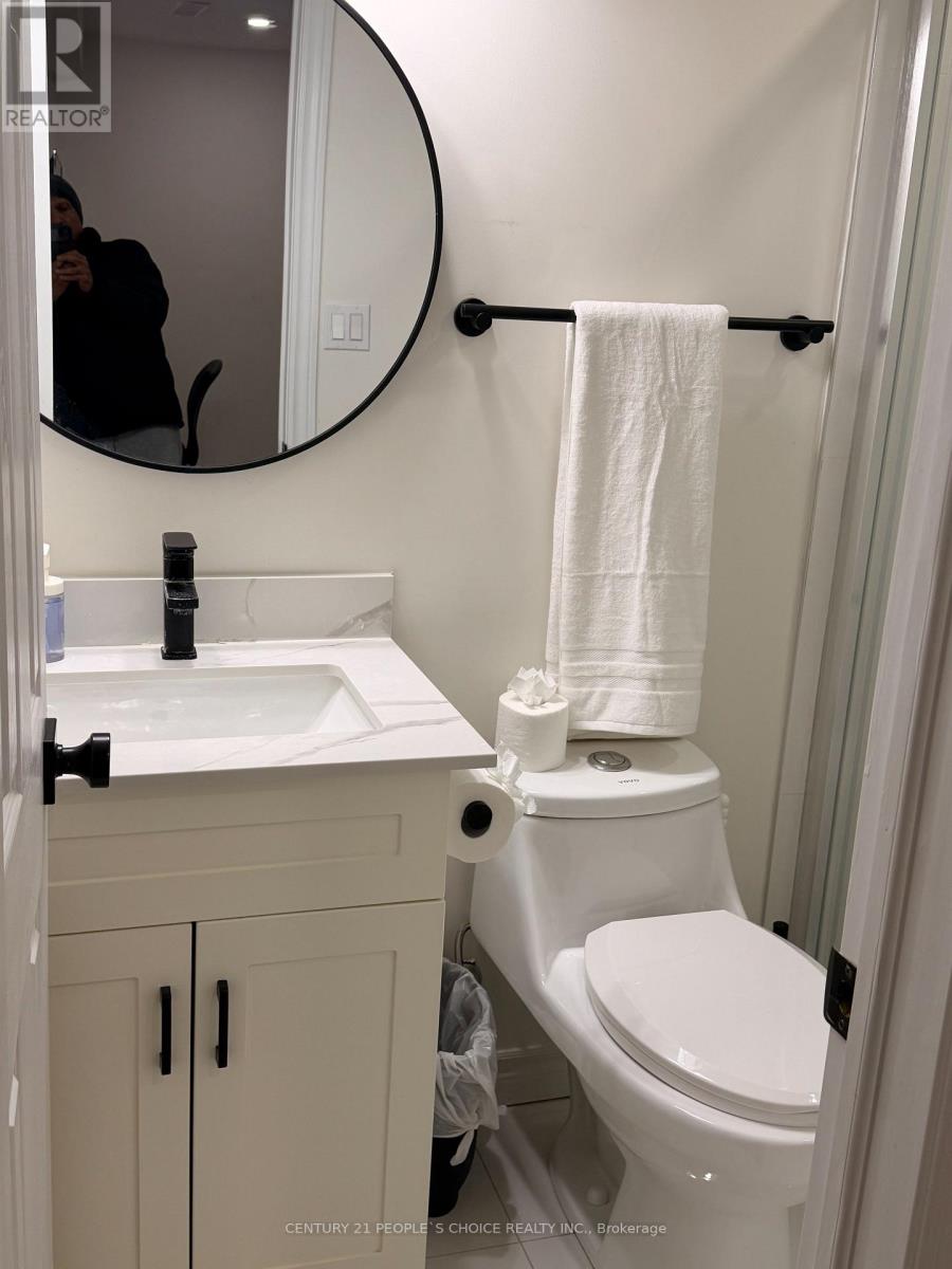 Bsmt - 43 Bordeaux Circuit, Toronto, Ontario  M9V 4Y9 - Photo 9 - W12906100