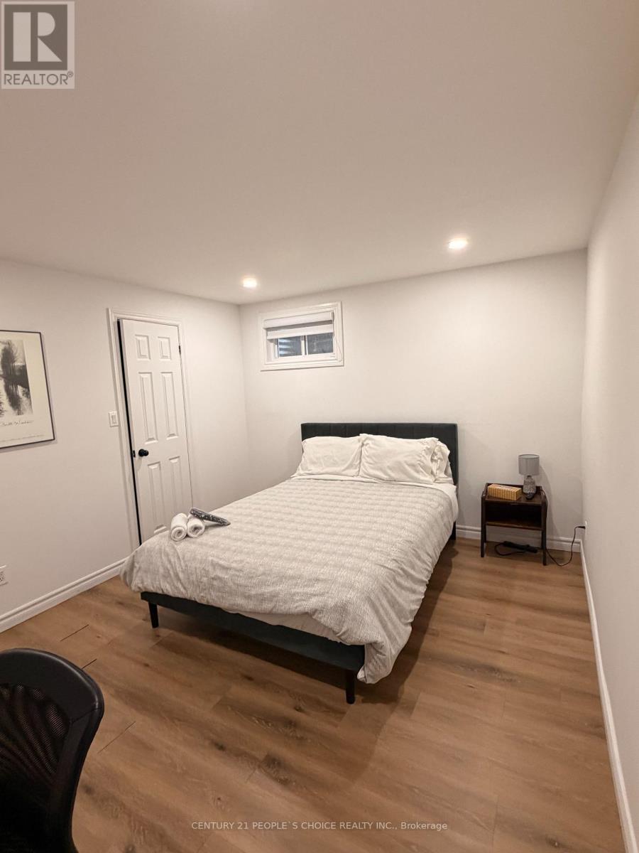 Bsmt - 43 Bordeaux Circuit, Toronto, Ontario  M9V 4Y9 - Photo 4 - W12906100