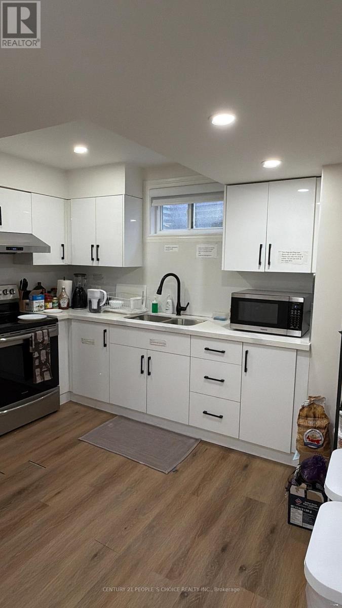 Bsmt - 43 Bordeaux Circuit, Toronto, Ontario  M9V 4Y9 - Photo 14 - W12906100