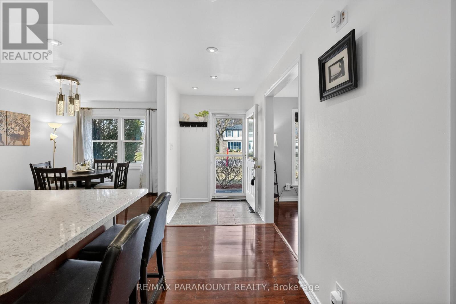 5 Cavendish Crescent, Brampton, Ontario  L6T 1Z3 - Photo 5 - W12922956