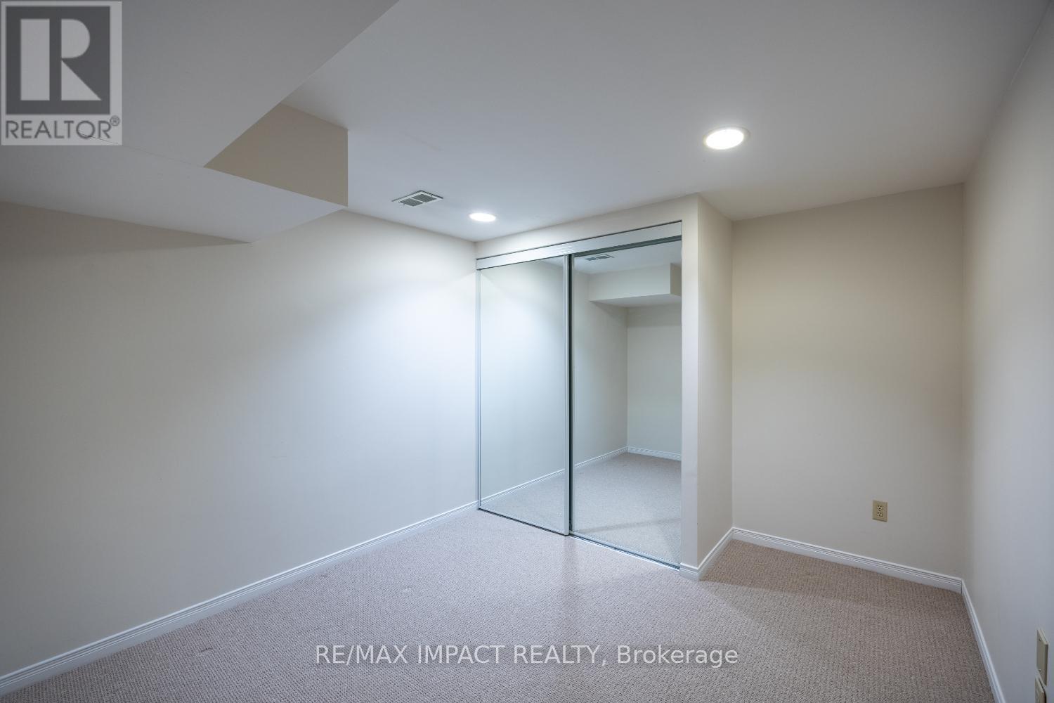 672 Galahad Drive, Oshawa, Ontario  L1K 1M2 - Photo 37 - E12924634