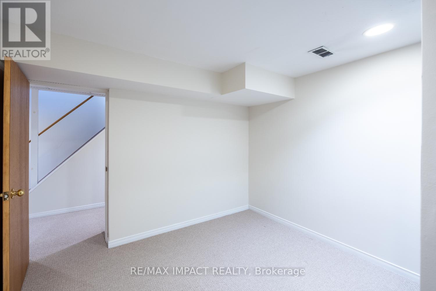 672 Galahad Drive, Oshawa, Ontario  L1K 1M2 - Photo 38 - E12924634