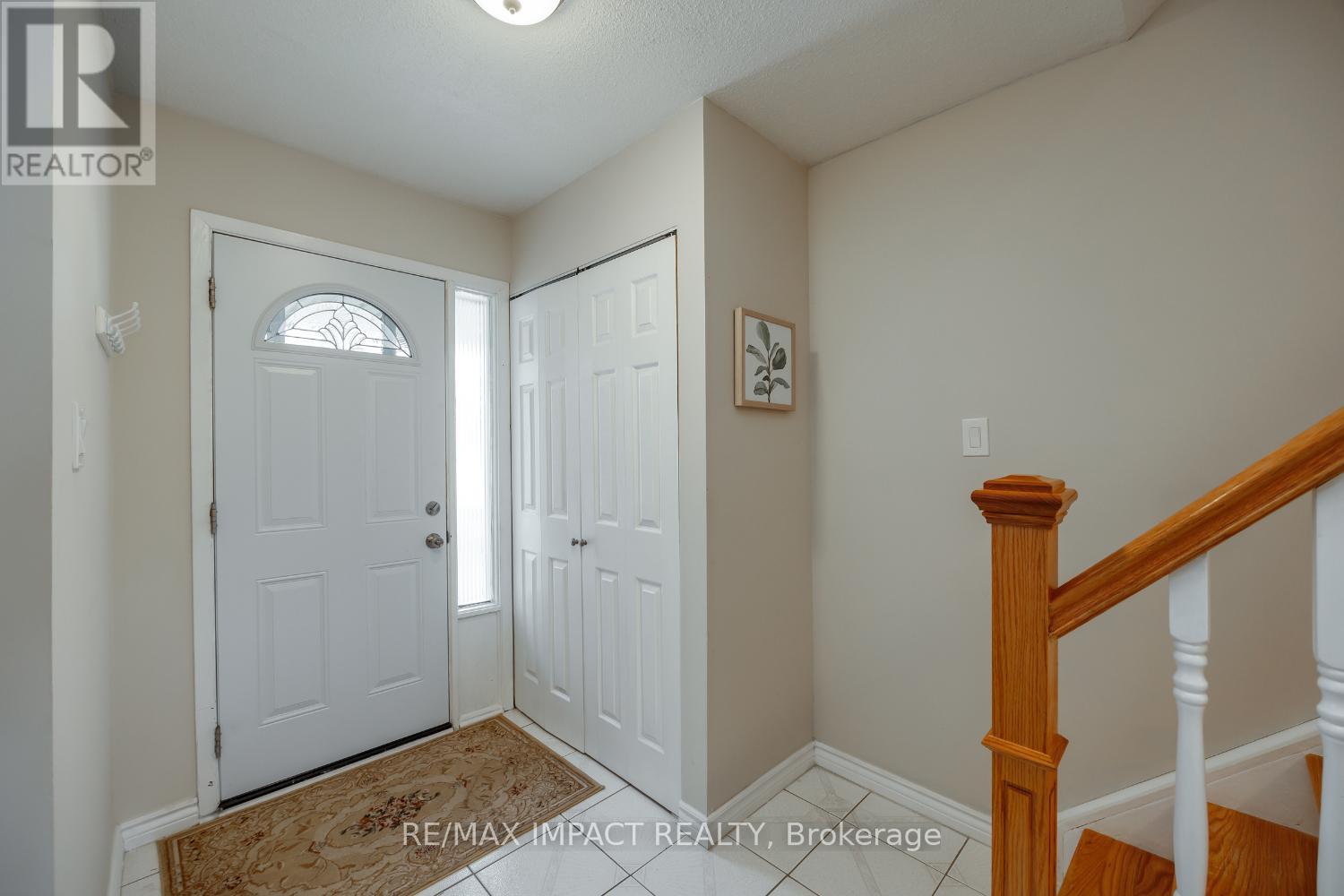 672 Galahad Drive, Oshawa, Ontario  L1K 1M2 - Photo 5 - E12924634