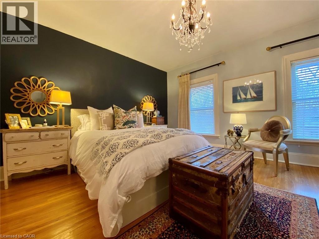 20 Mckenzie Street, Cambridge, Ontario  N1R 4E1 - Photo 2 - 40815360