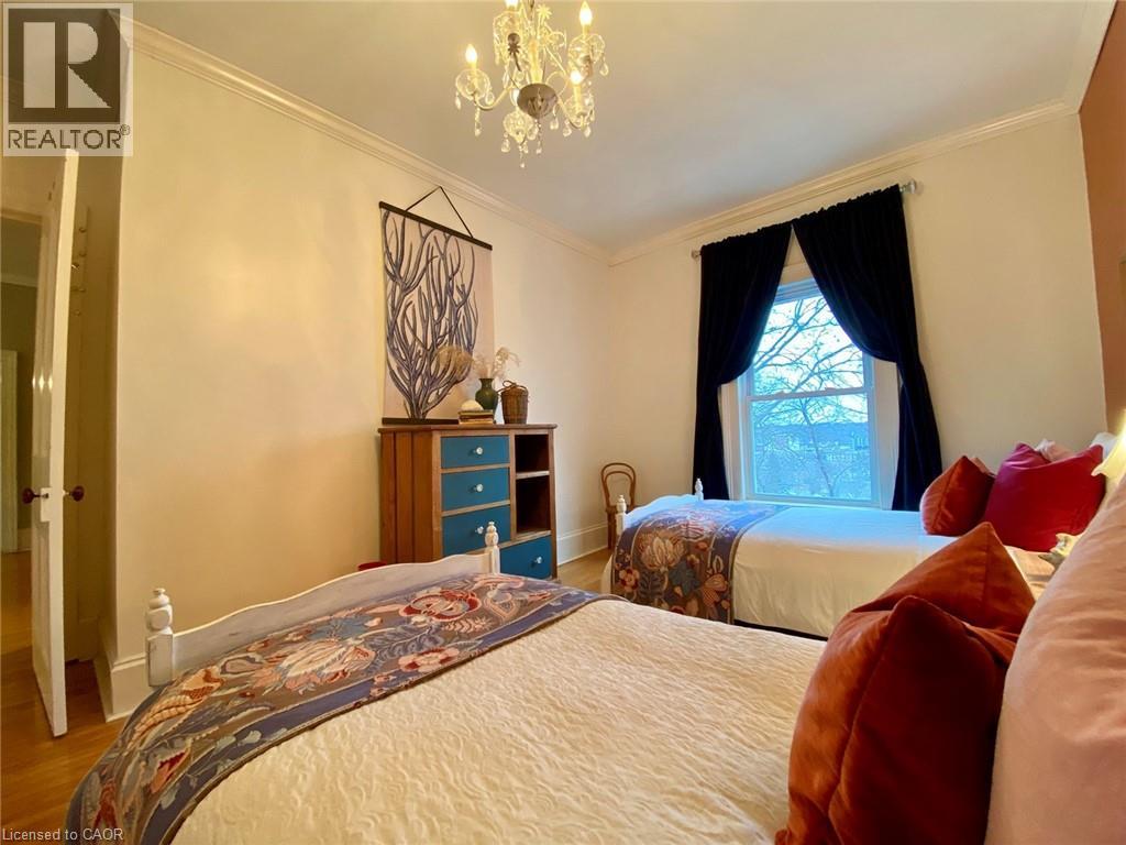 20 Mckenzie Street, Cambridge, Ontario  N1R 4E1 - Photo 3 - 40815360