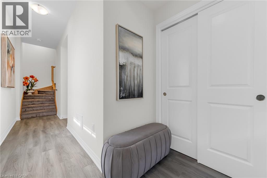 40 Zinfandel Drive Unit# 36, Stoney Creek, Ontario  L8E 0L1 - Photo 4 - 40815286