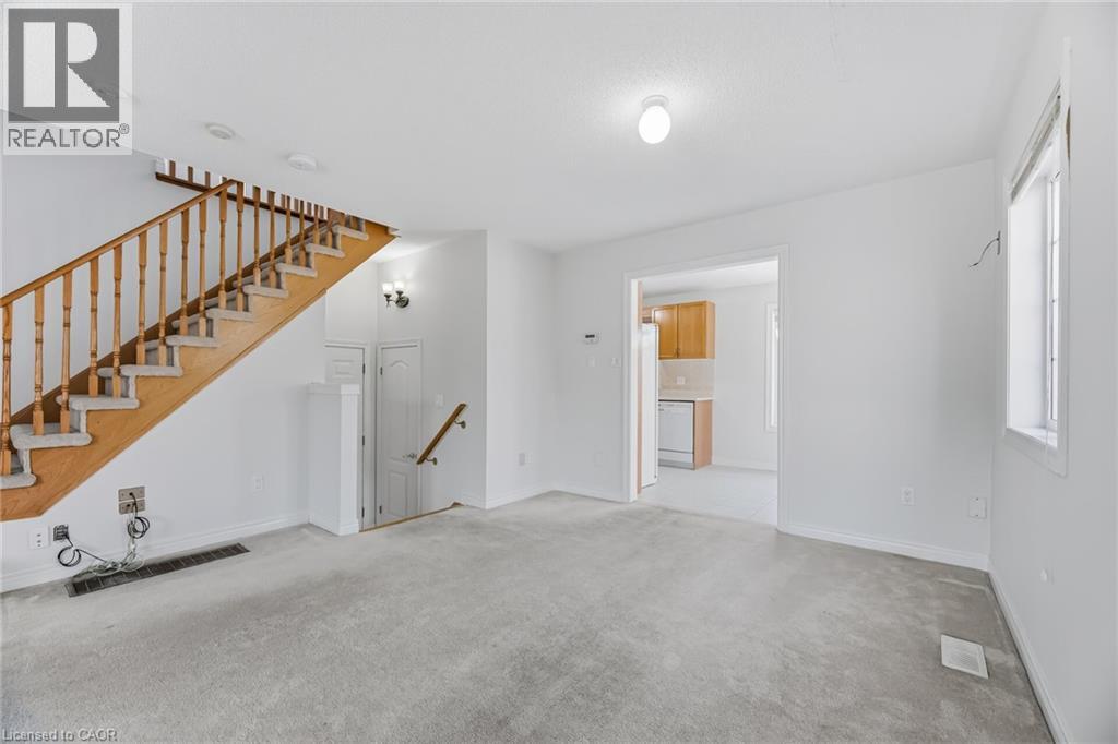 7064 Walworth Court, Mississauga, Ontario  L5N 7L4 - Photo 14 - 40815215