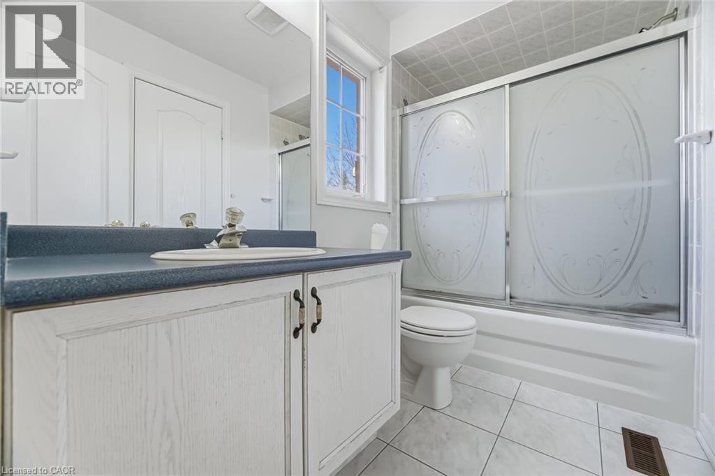 7064 Walworth Court, Mississauga, Ontario  L5N 7L4 - Photo 33 - 40815215