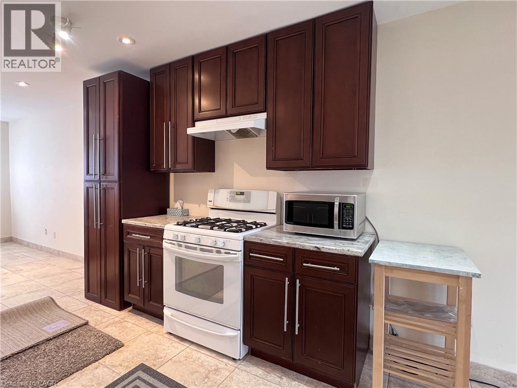 264 Fischer-Hallman Road Unit# Lower, Kitchener, Ontario  N2M 4X7 - Photo 4 - 40813432