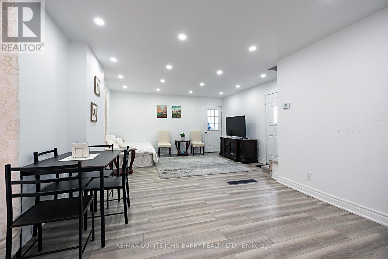 Lorem Ipsum Dolor S, Quinte West, Ontario  K8V  - Photo 16 - DEMO29520412