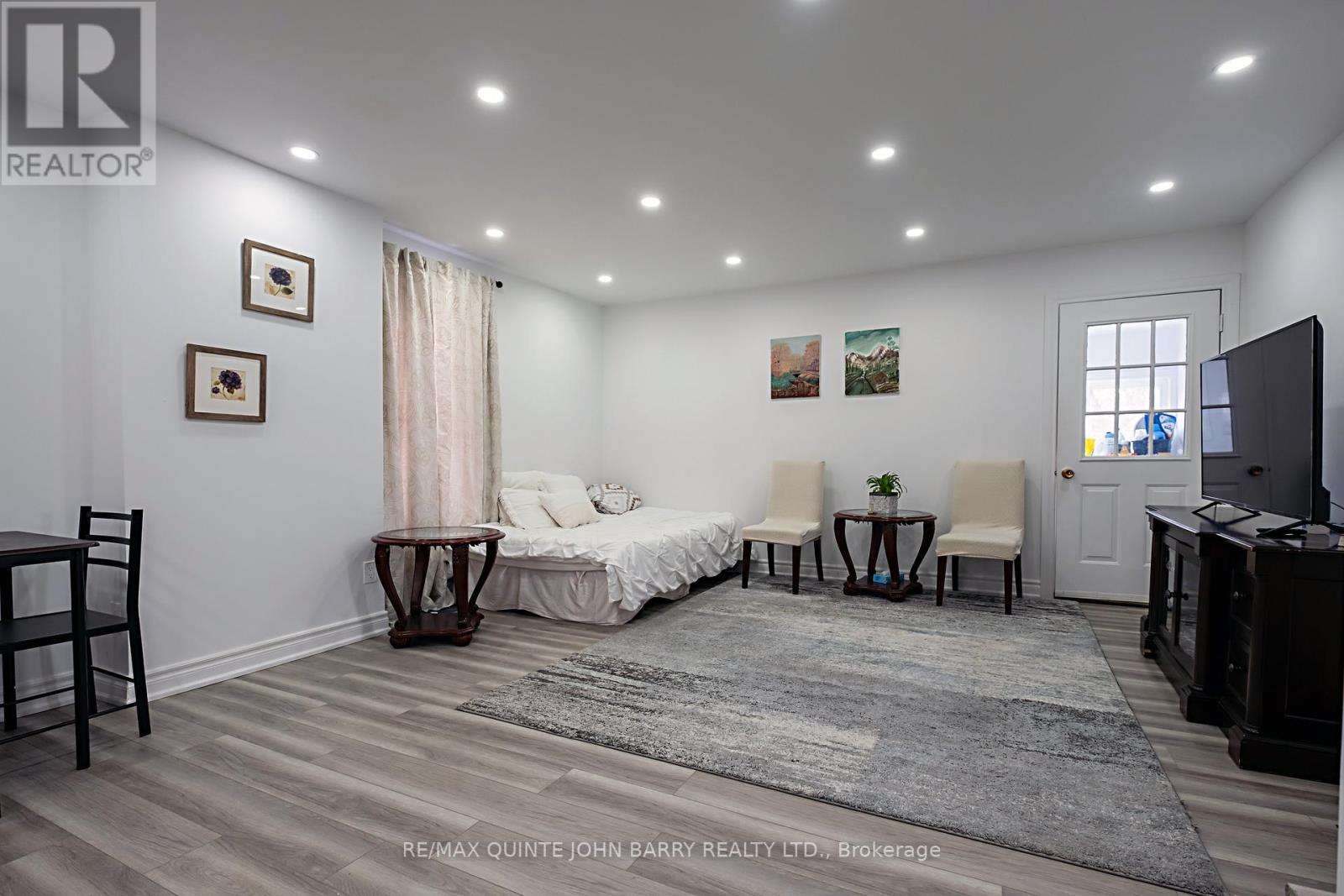 Lorem Ipsum Dolor S, Quinte West, Ontario  K8V  - Photo 17 - DEMO29520412